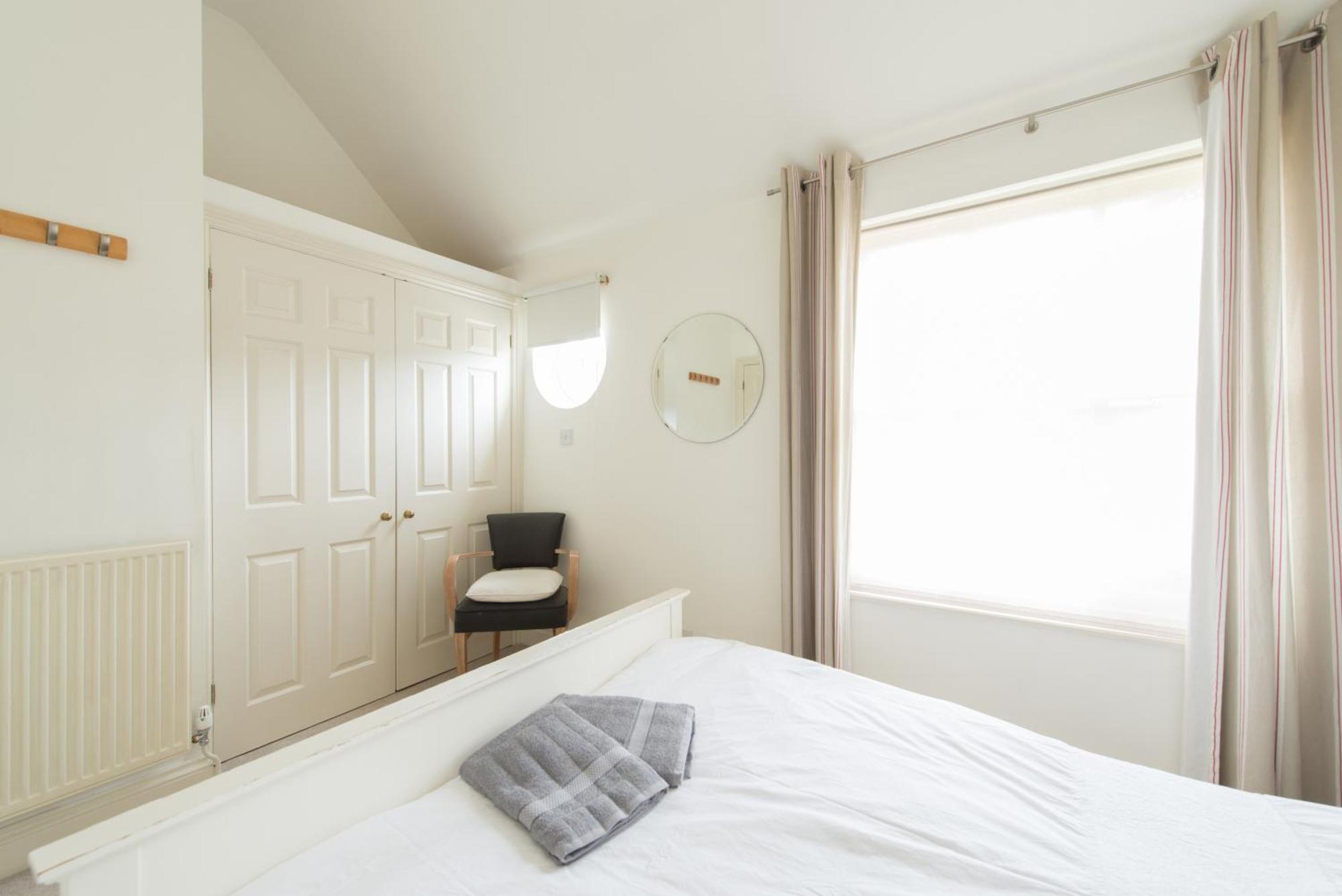 My Place Go - Cirencester Zimmer foto